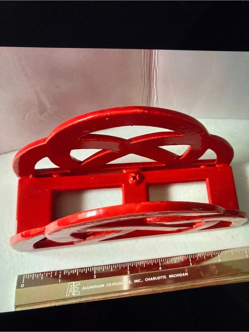 Unbranded bold red